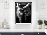 Wall Art 100cmx150cm Woman Drinking Wine In The Bar, Black Frame Canvas