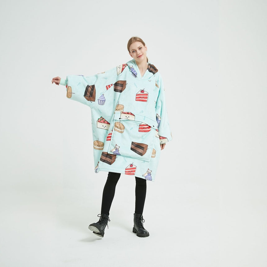 GOMINIMO Hoodie Blanket (Adult Cake Blue)