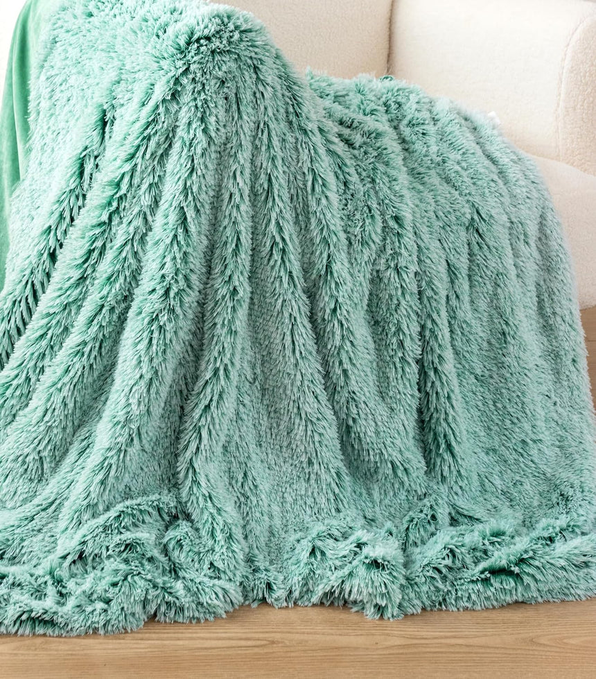 Double Sided Faux Fur Shaggy Throw Blanket - Emerald