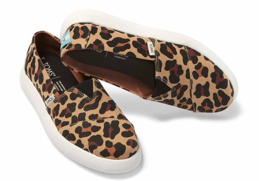 TOMS Womens Canvas Slip On Shoes Sneakers Flats Platform Espadrilles - Leopard Print - US 7