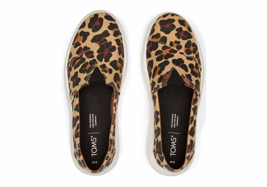 TOMS Womens Canvas Slip On Shoes Sneakers Flats Platform Espadrilles - Leopard Print - US 9