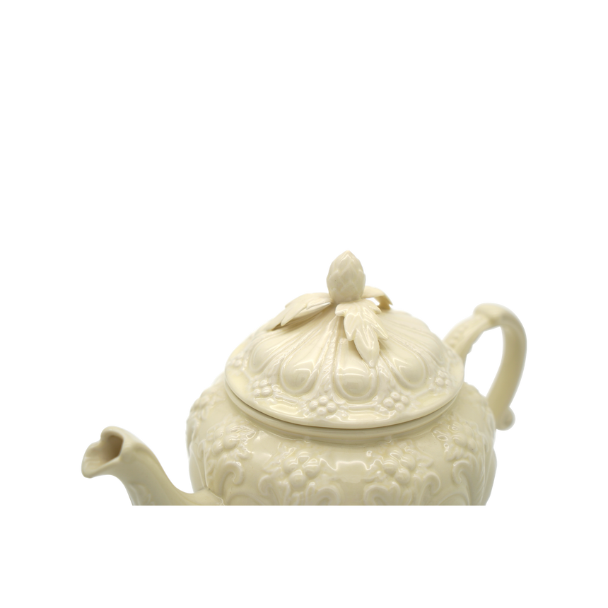 Faubourg Embossed Tea Gift Set