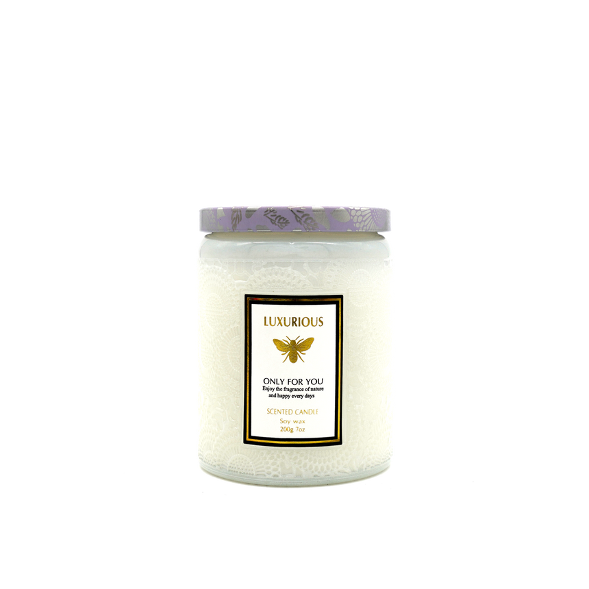 Faubourg Embossed Scented Candle silk flowers