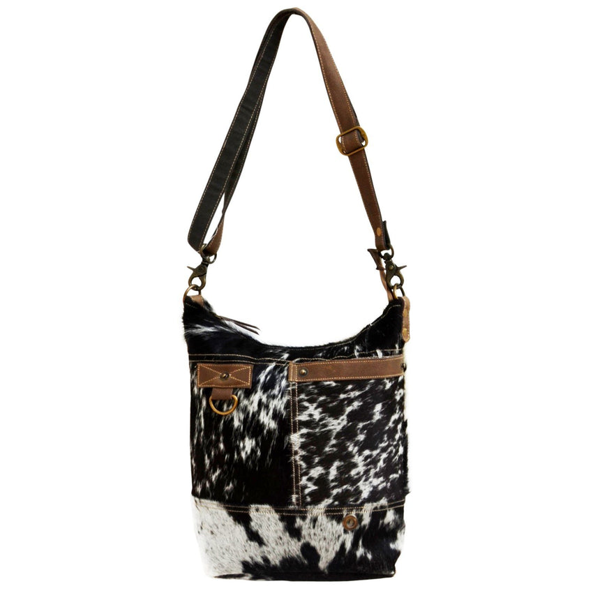 OVAL COWHIDE TOTE BAG