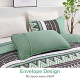 Neutral Quilted bedspread and pillowcovers set: Versatile Style - Queen size