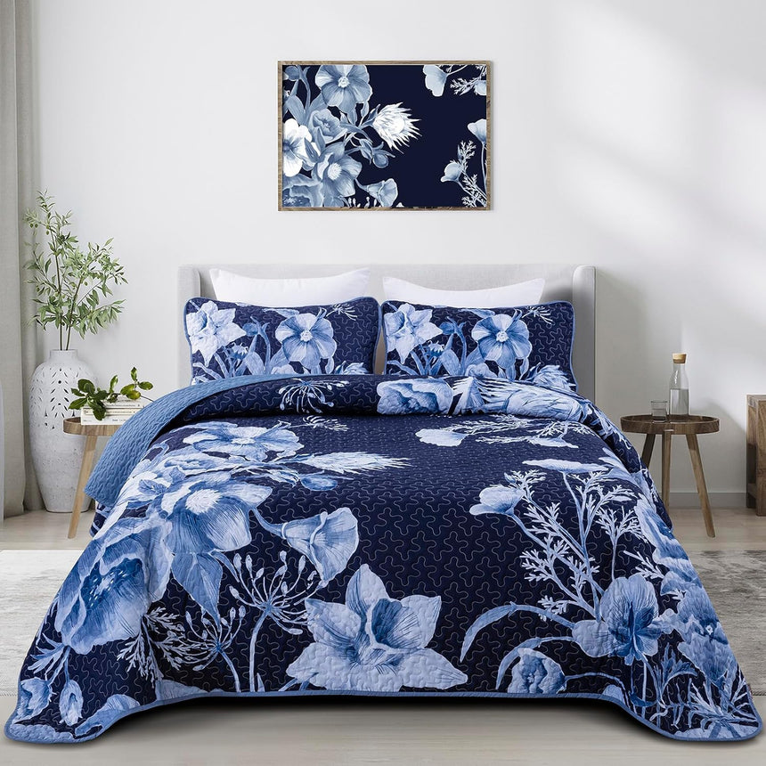 Vibrant Quilted coverlet and pillowcovers set: Eye Catching Design - Queen size