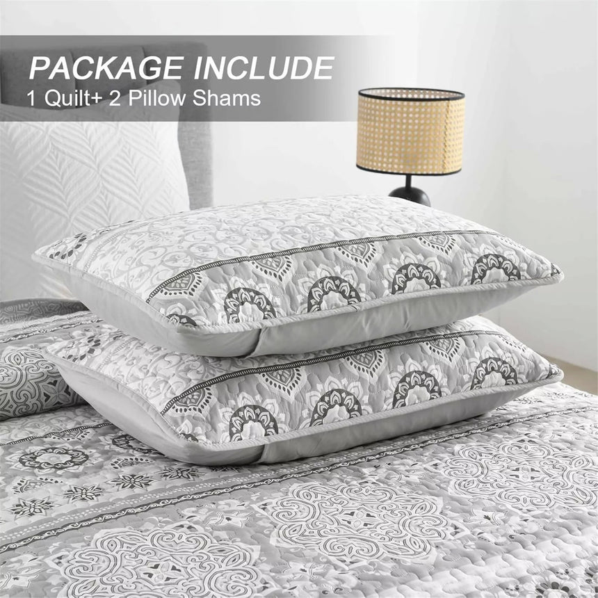 Striking Quilted coverlet and pillowcovers set: Make a Bold Impact - Queen size