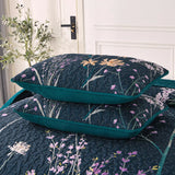 Abstract Quilted coverlet and pillowcovers set: Unique and Artistic - Queen size