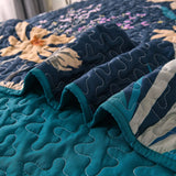 Abstract Quilted coverlet and pillowcovers set: Unique and Artistic - Queen size