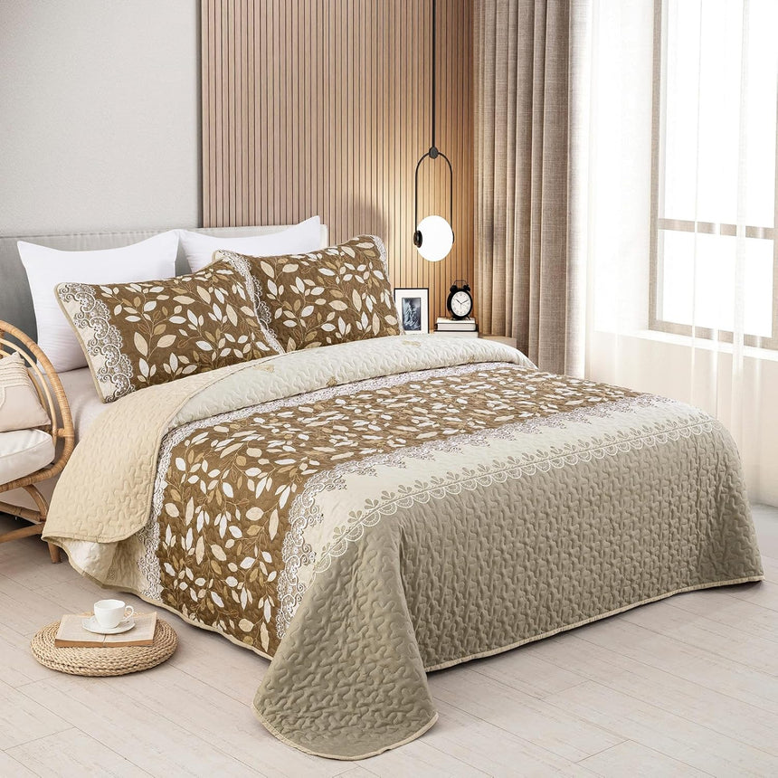 Sophisticated Quilted Bedspread and Pillowcases Set: Exquisite Design and Comfort - Queen size