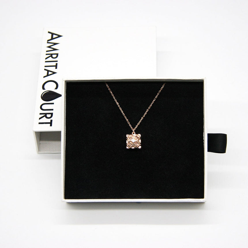 Gift Box - Chest Rose Gold Aroma Necklace + Purify Oil Blend